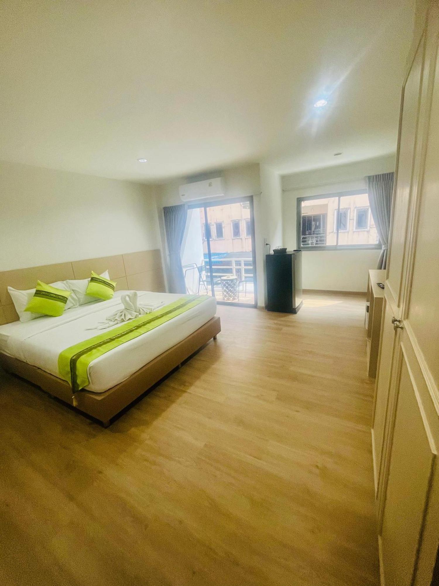 Patong 28 Boutique Hotel מראה חיצוני תמונה