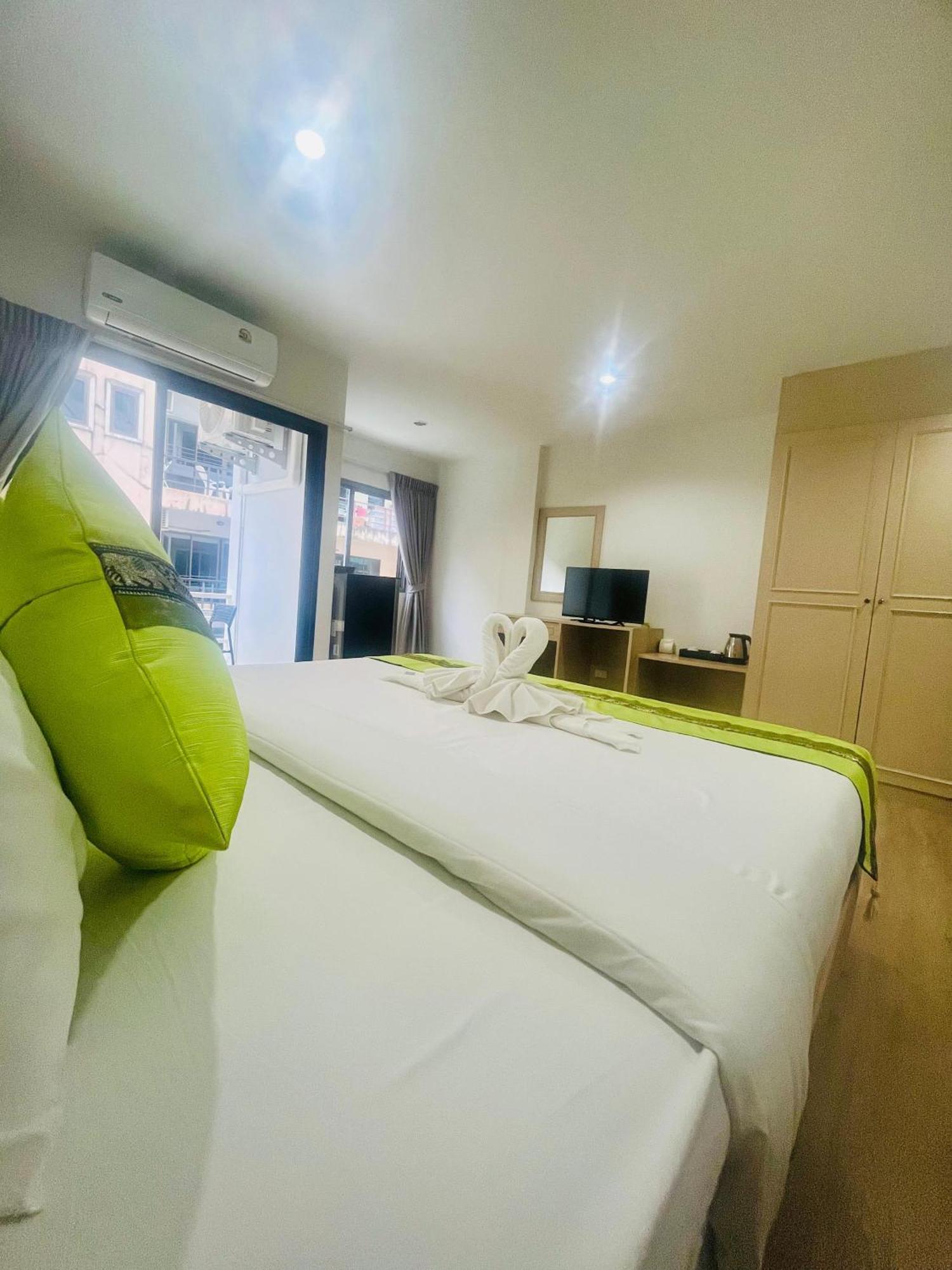 Patong 28 Boutique Hotel מראה חיצוני תמונה