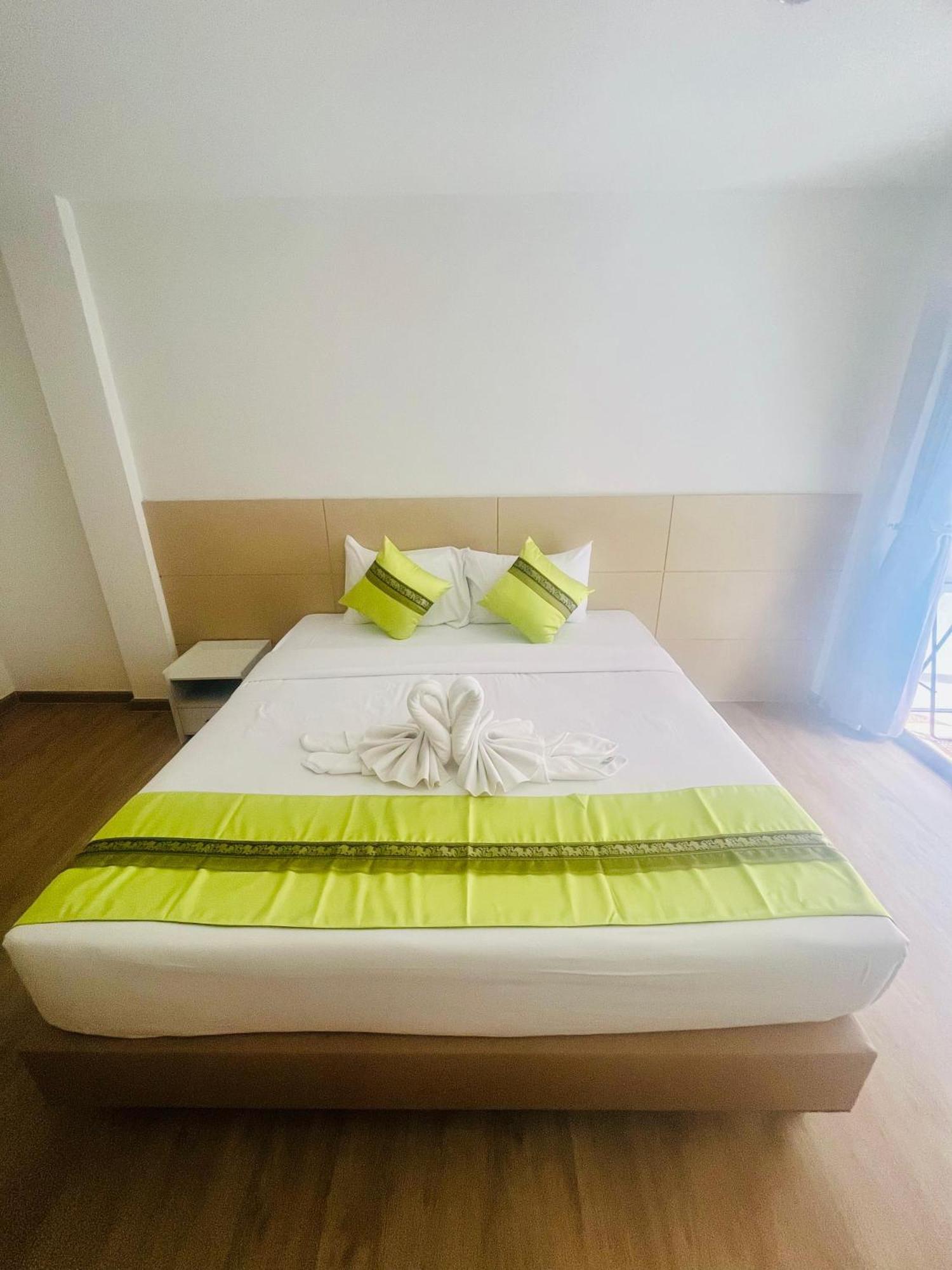 Patong 28 Boutique Hotel מראה חיצוני תמונה