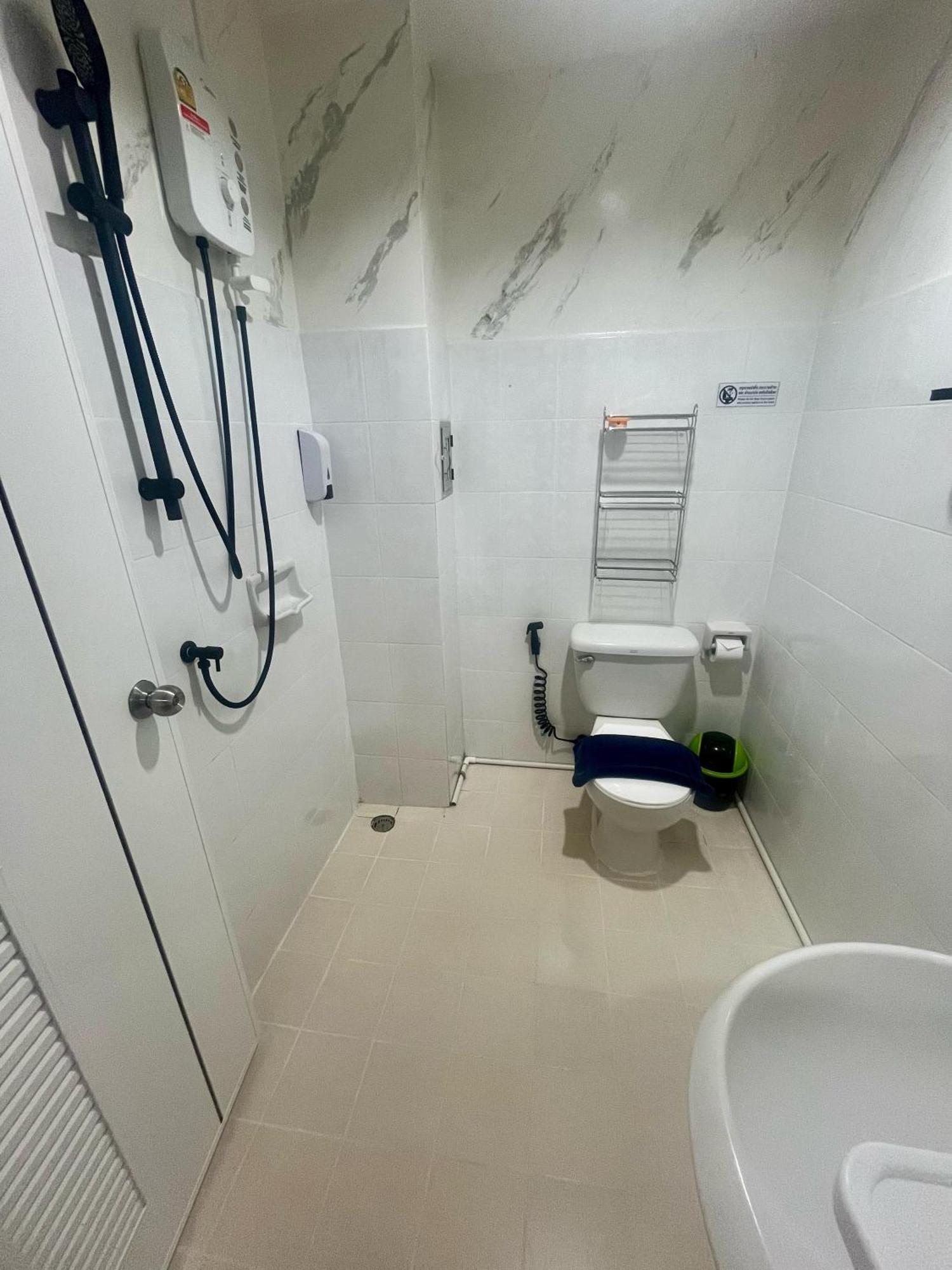Patong 28 Boutique Hotel מראה חיצוני תמונה