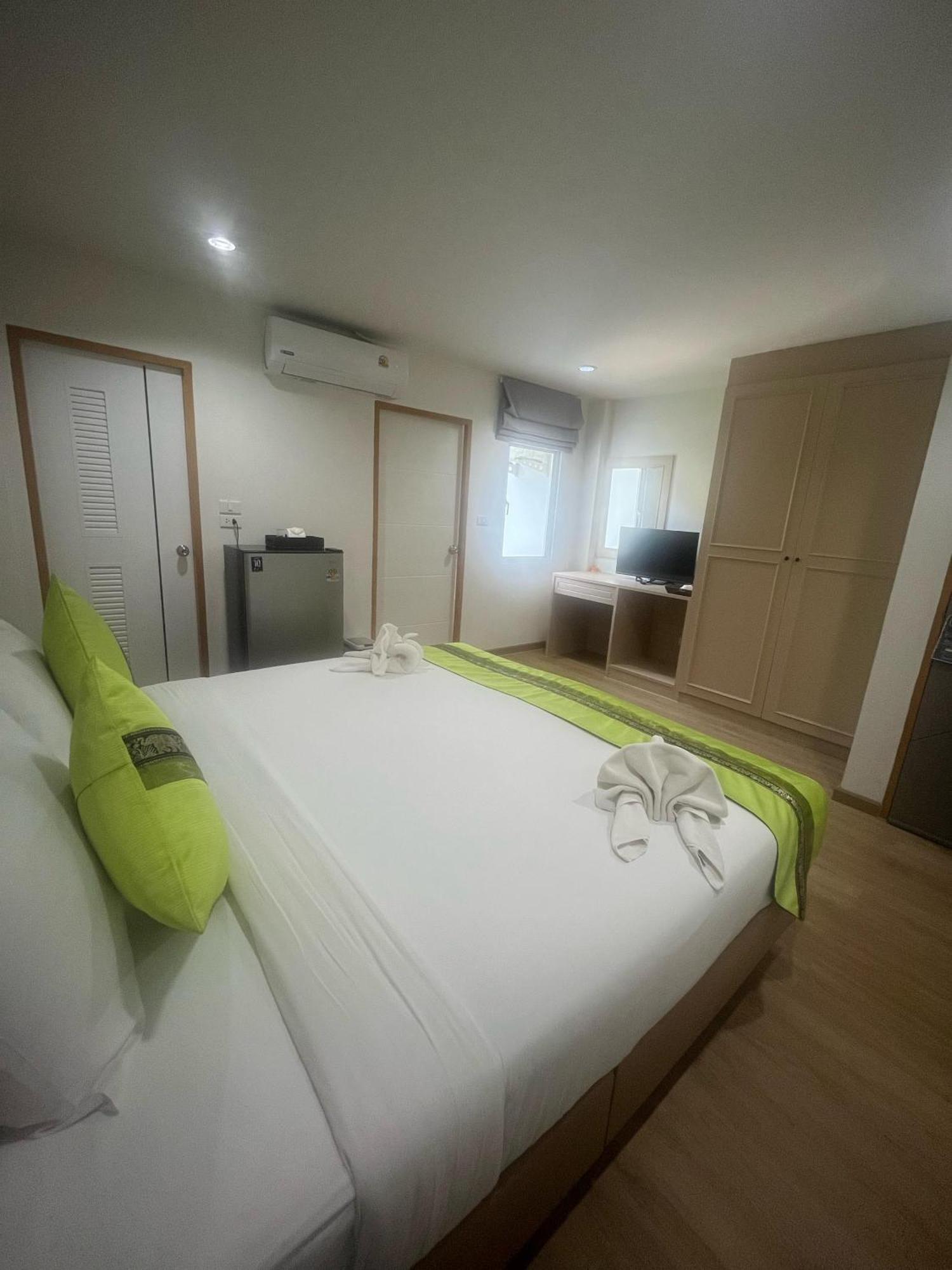 Patong 28 Boutique Hotel מראה חיצוני תמונה